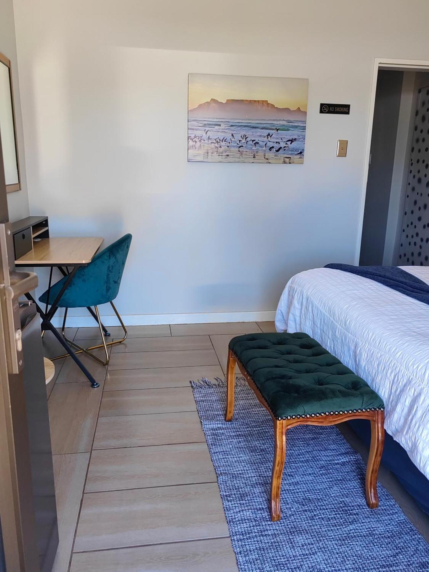 Back Of The Moon Guesthouse Kuruman Luaran gambar
